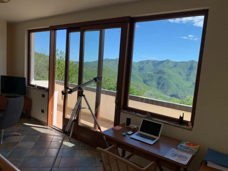 Panoramic windows over the mountains